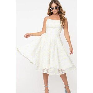 New Magnolia Place Ray Swing Dress Womens 2XL Plus White Daisy Lace Sleeveless